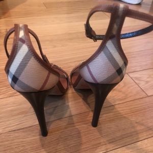 Authentic Burberry ankle strap heels